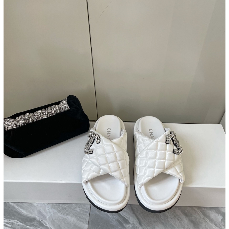 Ch*el slippers